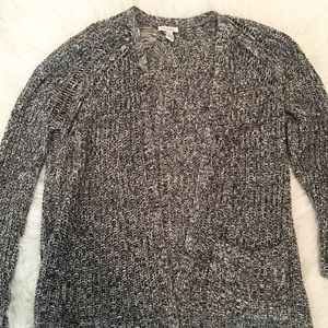 Knitted cardigan
